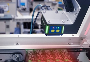 東集X4 AI工業讀碼器無懼鋰電生產環境，穩定讀取各類DPM碼