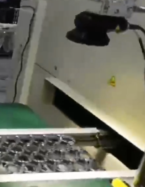 鏤空PCB板子批量掃碼 傳感器觸發(fā) 穩(wěn)定觸發(fā) 沒(méi)有誤觸發(fā).png 鏤空PCB板子批量掃碼 傳感器觸發(fā) 穩(wěn)定觸發(fā) 沒(méi)有誤觸發(fā).png